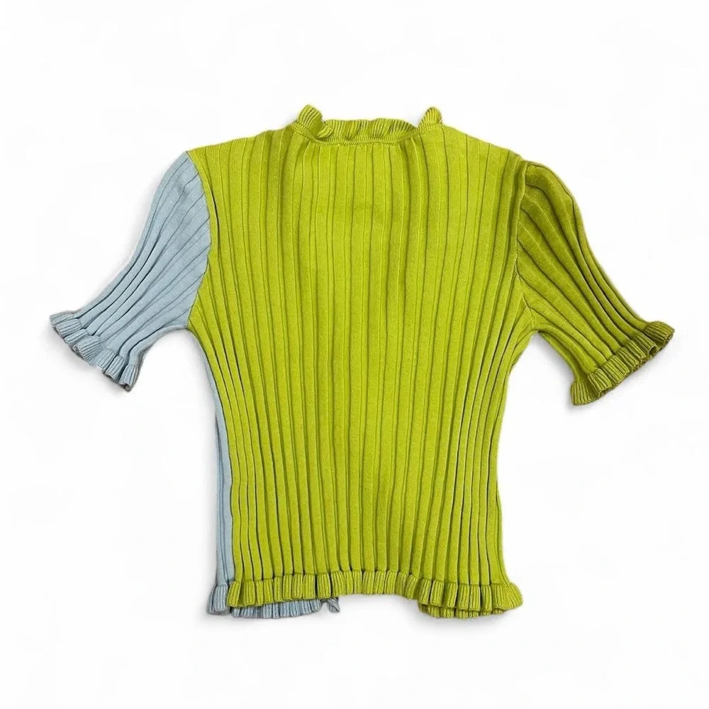 Colorful Ribbed Knit Top - Picture 6 of 7